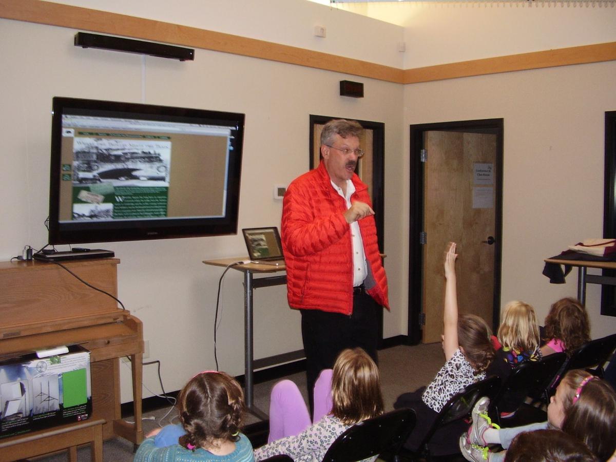 Jim Leavitt teaches about the Waverley Trail